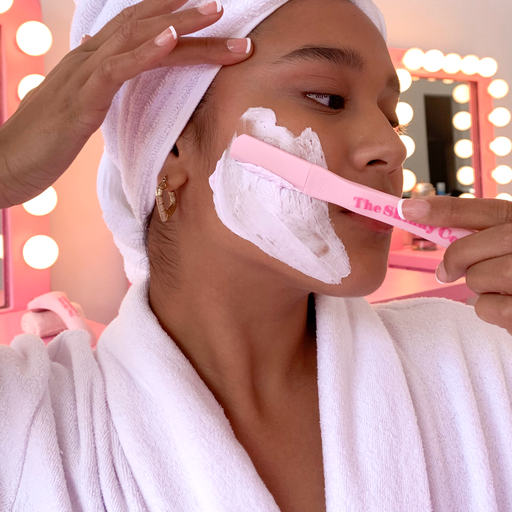 how to use shaving cream for women