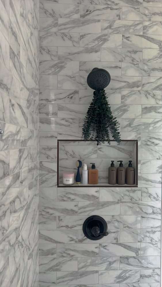 Hanging Eucalyptus Hanging Eucalyptus in the Shower