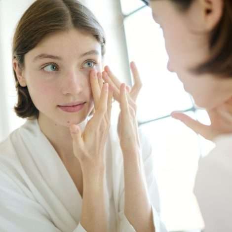 How to Reduce Skin Inflammation and Redness: Soothing Your Barrier